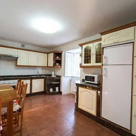 Complejo Vacacional Aledicia Dom wakacyjny *